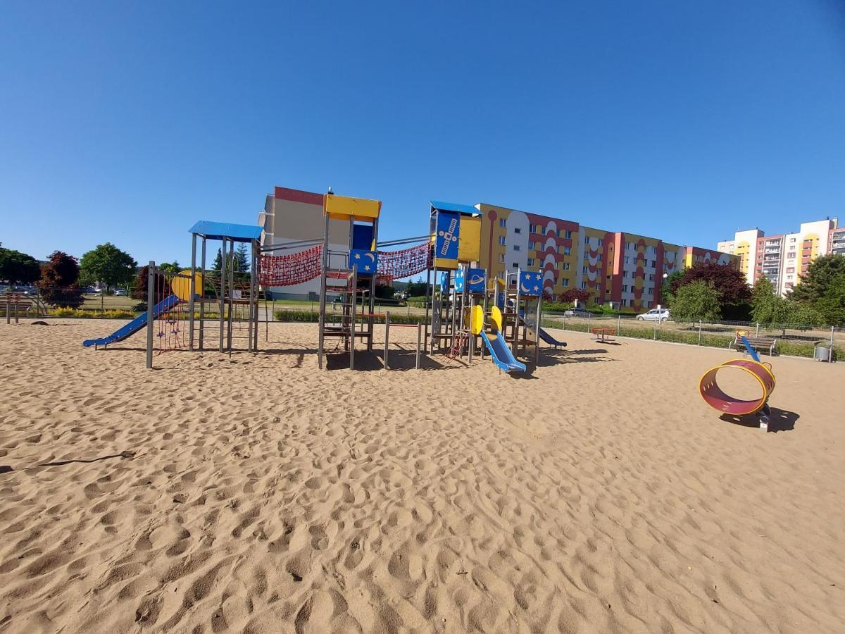 Wygodny Przestronny Apartament Janowskie Blonia Rumia Buitenkant foto