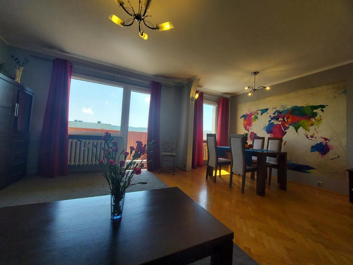 Wygodny Przestronny Apartament Janowskie Blonia Rumia Buitenkant foto