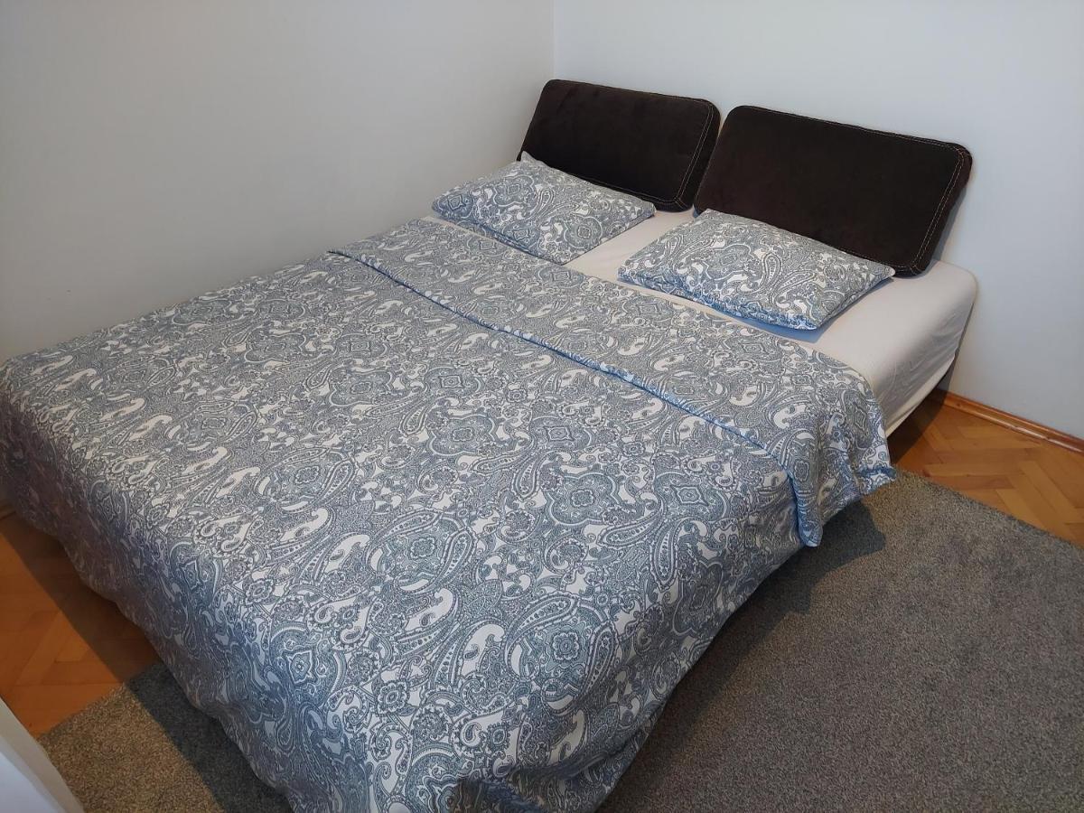 Wygodny Przestronny Apartament Janowskie Blonia Rumia Buitenkant foto